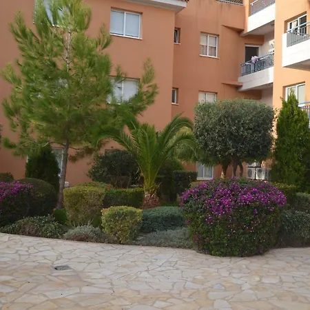 Appartement Iris Village *