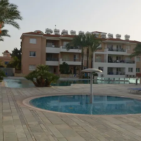 Appartement Iris Village *